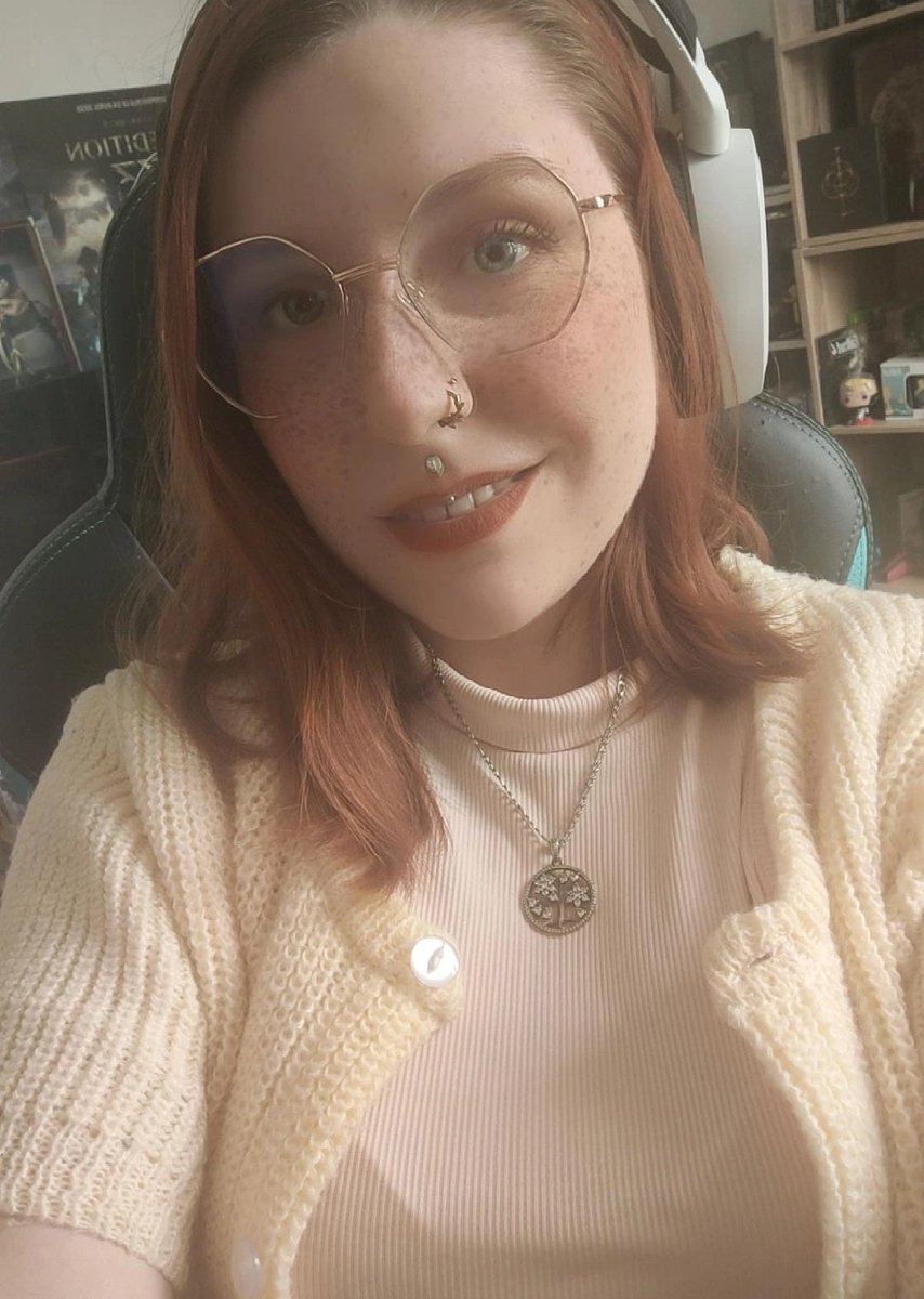 L'Impéra-Trish tweet media