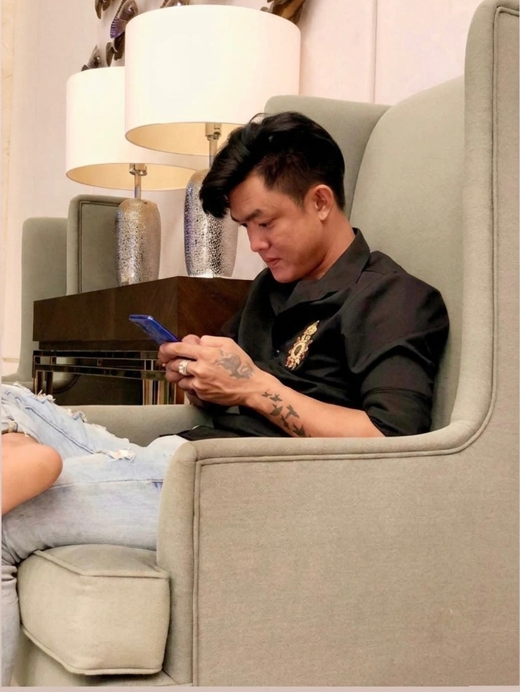 người cô đơn ngày lễ củng như ngày thường😢😢😢😢
Sài gòn alone