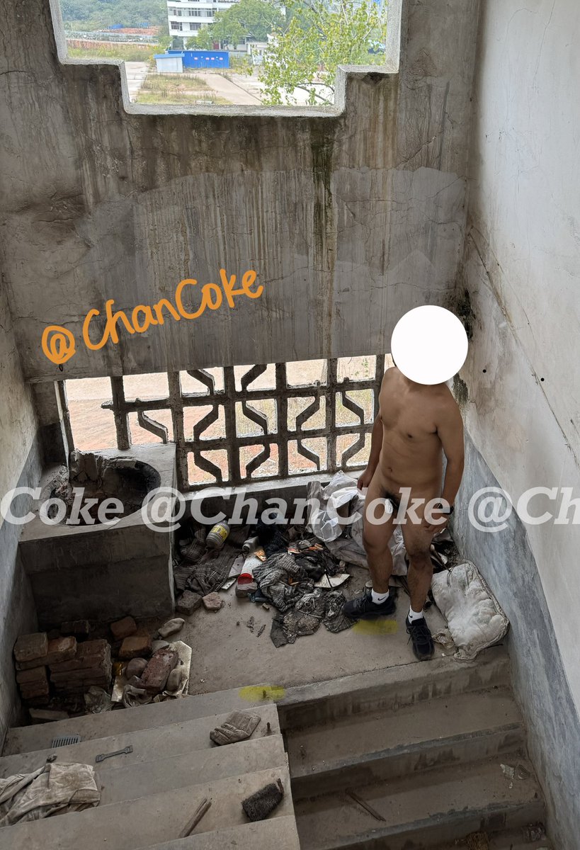 Coke tweet media