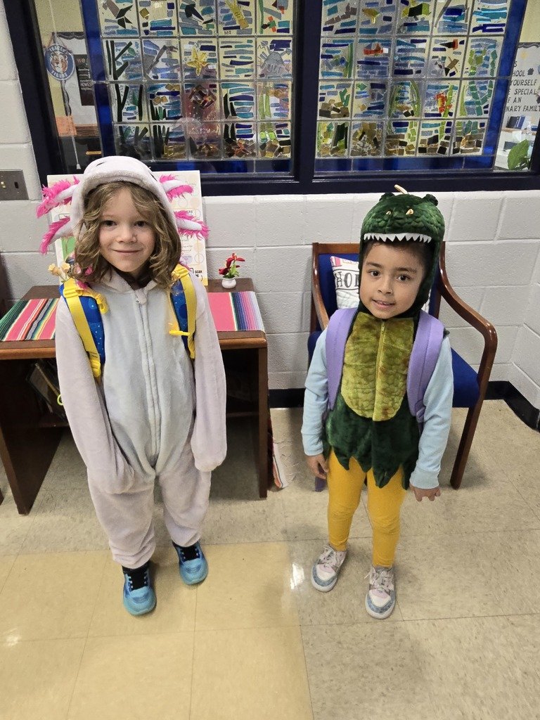 Tracey's Elementary tweet media