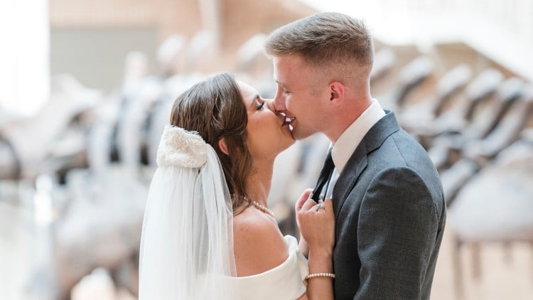 comidoc's tweet image. Wedding Planner di Successo: Guida al Matrimonio

⏱️ 47 mins
⭐ 4.03
👥 278
🔄 Jul 2023
💰 FREE

comidoc.com/udemy/wedding-…

#WeddingPlanner #Matrimonio #Lifestyle #udemy