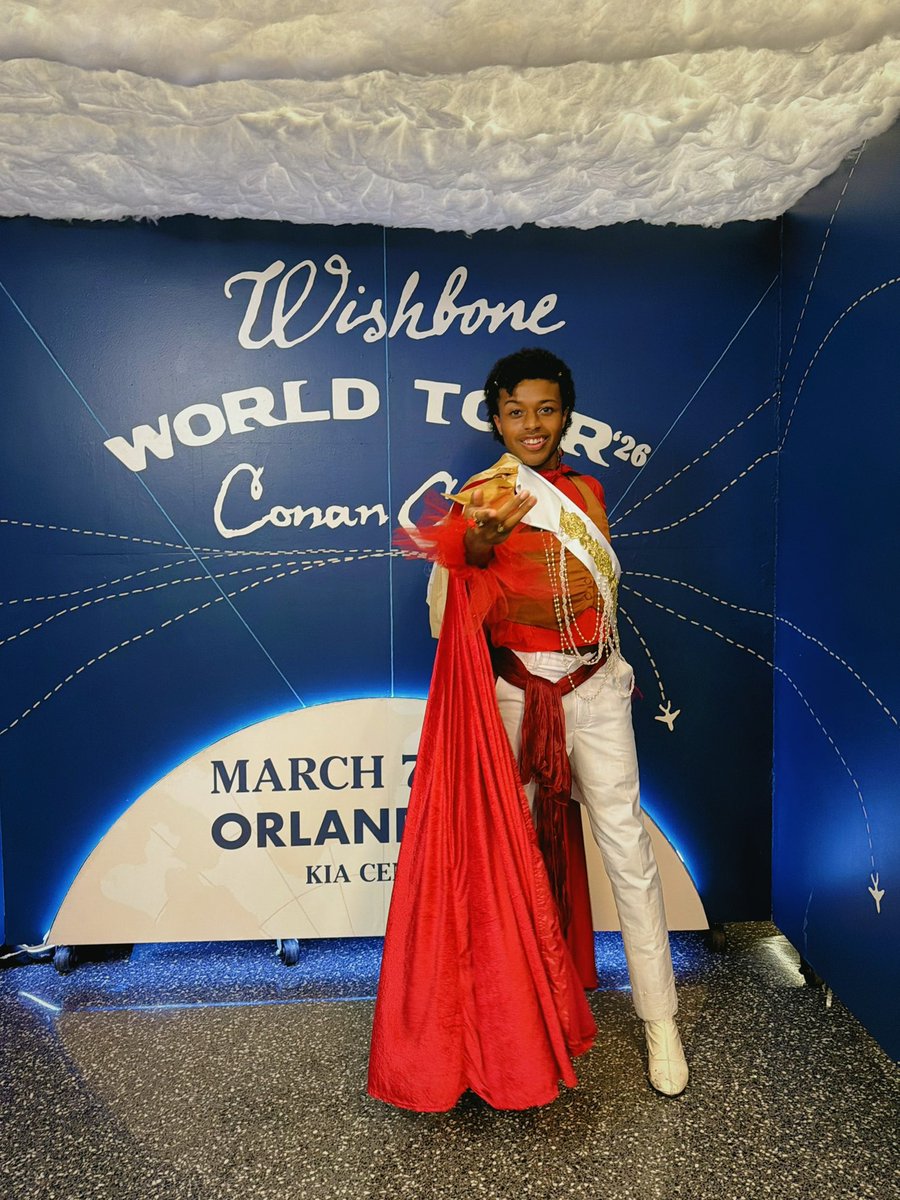 Jeremy The Gay in the Bubble 🫧 tweet media