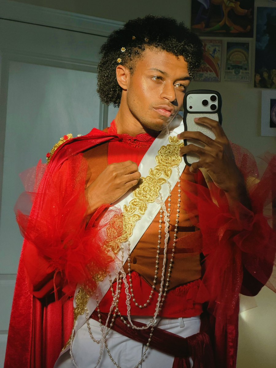 Jeremy The Gay in the Bubble 🫧 tweet media