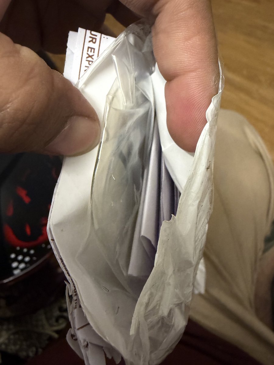 bhashit_katkar's tweet photo. @SteelbirdHelmet  I received the pin lock for my ign-4 helmet and the courier co. has stapled the AWB receipt on the pin lock itself making it useless! Now what am I supposed to do? Not able to connect on this no 1-800-102-3260 and nobody’s is answering this number 09871198057. https://t.co/rodXxS6kuh