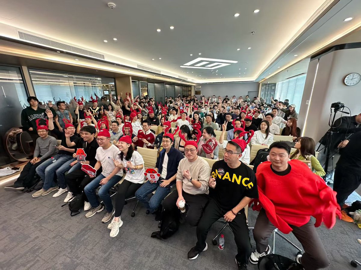 潜水观察员🇨🇳 tweet media