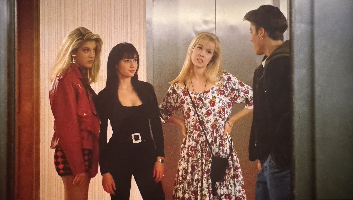 Rewatching 90210 in 2026 tweet media