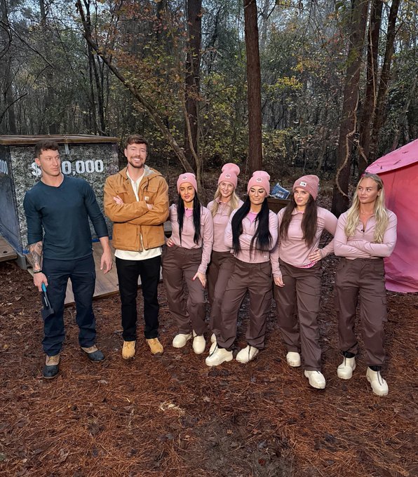 JonesC6448's tweet photo. I’ll give you $250,000 BUT you have to spend a month in the woods with all your ex girlfriends.. could you do it?

Update info: https://t.co/ElfoTF8NtQ https://t.co/CJuouXf3Ed