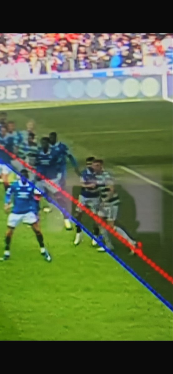 ryanhendry234's tweet photo. @PremSportsTV Is brother Beaton on VAR ? Stinks of corruption https://t.co/EYawf3E8if