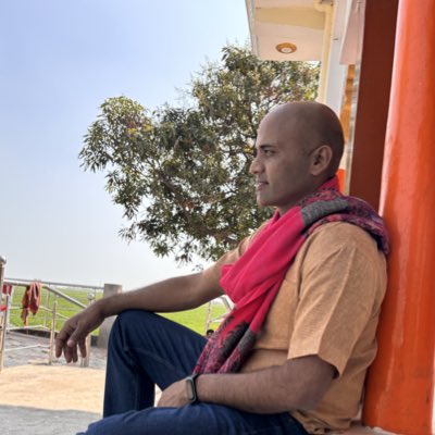 sonuret's tweet photo. #NewProfilePic https://t.co/hIFlzzs54E