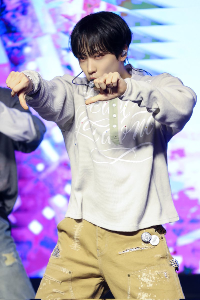 260228 🐿

내가 좋아하는 장유노 짝눈 모먼트

#더킹덤 #TheKingDom #TKD 
#아서 #ARTHUR #장윤호