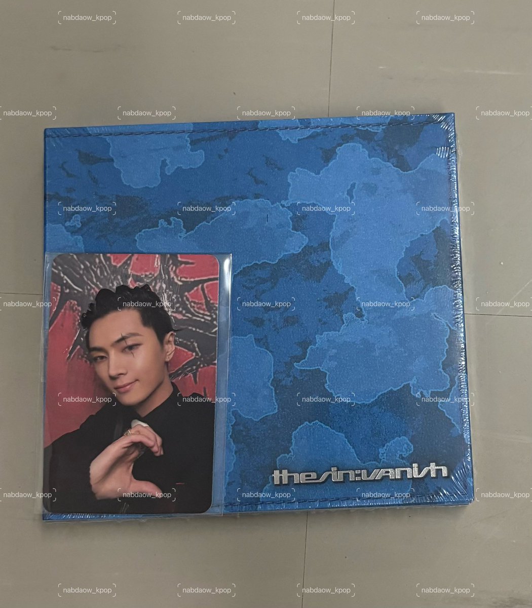 พร้อมส่ง อัลบั้ม VANISH บั้มเต็มไม่แกะซีล
fugitive ver. + เบเน weverse pop 
- เจย์ 299฿ ส่งฟรี (เบเน shopee)
- นิกิ  399฿ ส่งฟรี
-เจค 449฿ ส่งฟรี
*รับผ่อน 1 เดือนค่ะ
#ตลาดนัดenhypen #ตลาดนัดเอนไฮเพน ตามหา