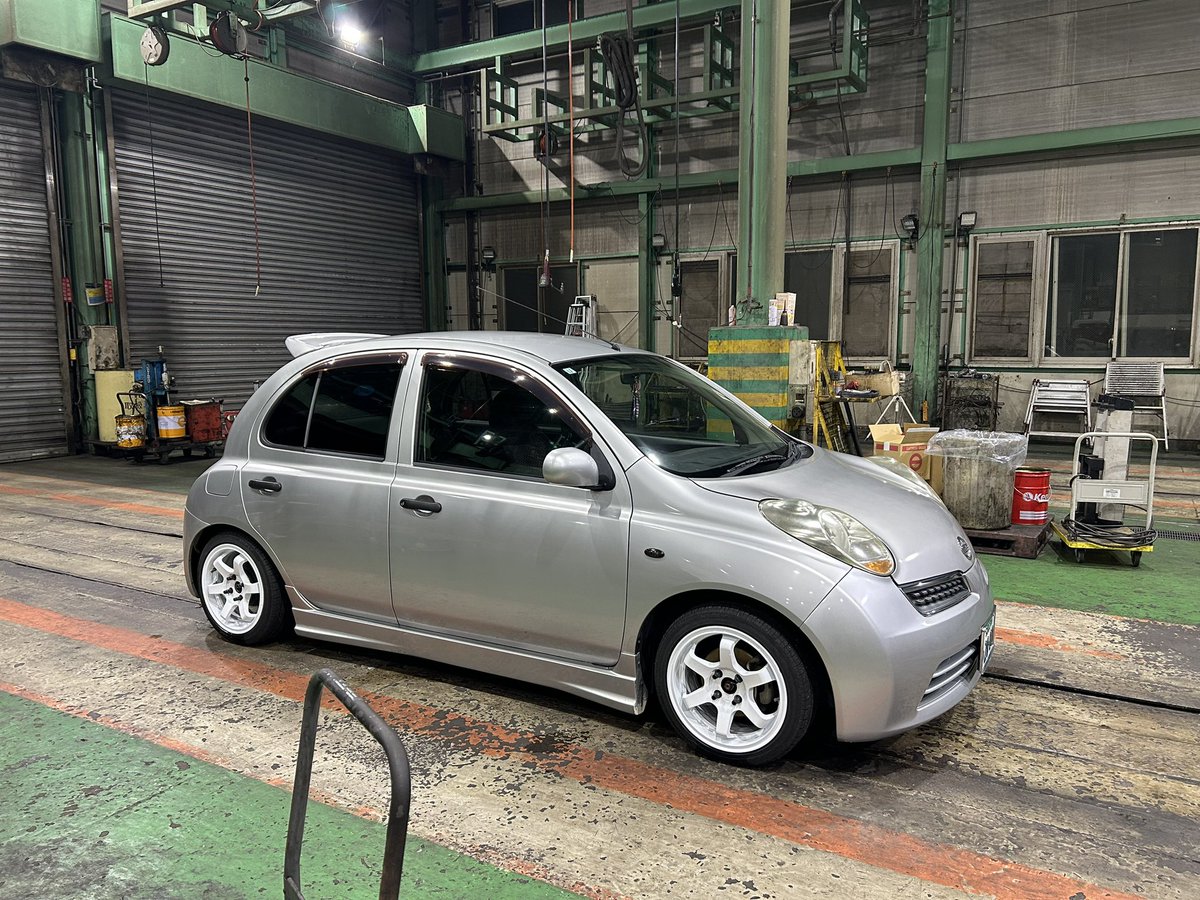 Ririsu_32's tweet image. #k12 #マーチ
突然ですが新しい車を買うためマーチを手放すことにしました。専門学生の時に初めて車を買ったのがマーチでした。ただMTだったから買った車だったけどなんだかんだ愛着が凄くあって色々な所に行き色々な思い出をくれた車でした。約4年間事故も故障もなく良く走ってくれて本当にありがとう