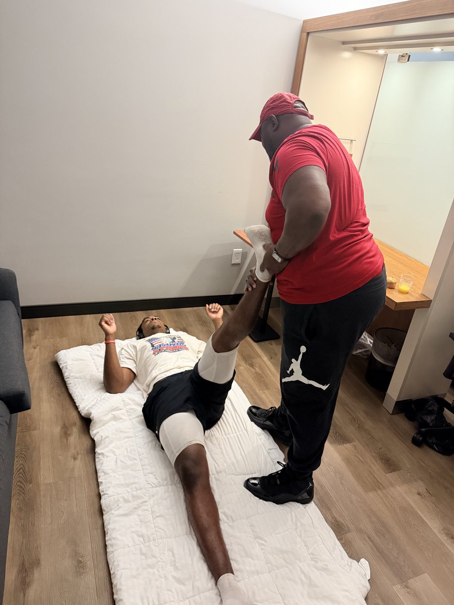 Samuel Nelson tweet media