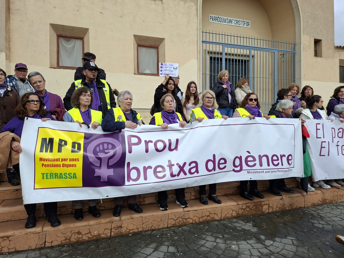 mpdterrassa's tweet photo. "Soy pensionista y muy feminista y somos las voces que no se callan» https://t.co/5xuuHtvn6r