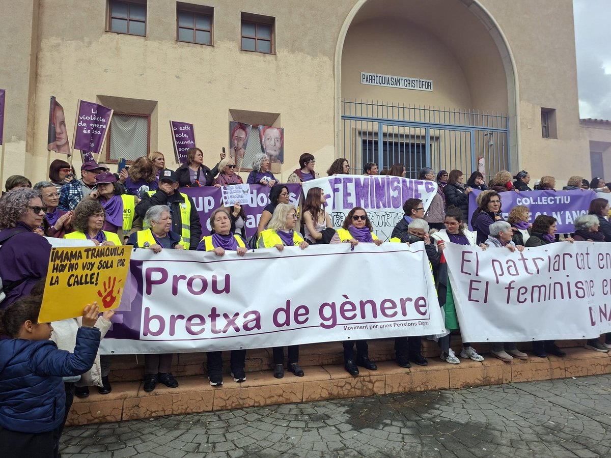 mpdterrassa's tweet photo. "Soy pensionista y muy feminista y somos las voces que no se callan» https://t.co/5xuuHtvn6r
