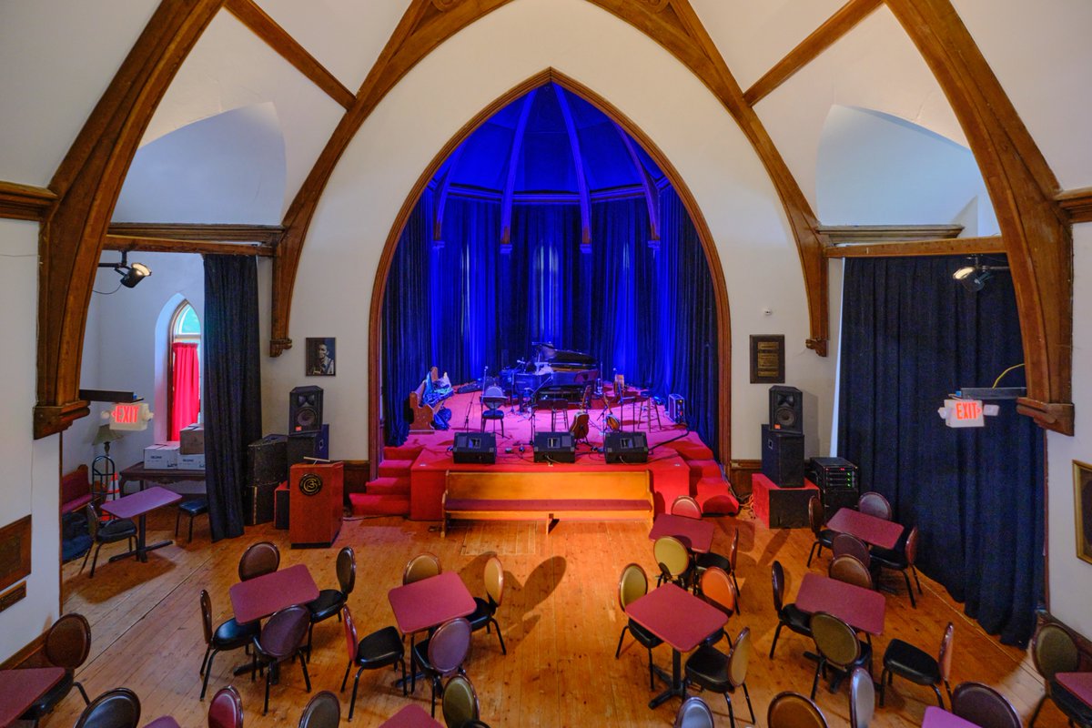 Arlo Guthrie tweet media