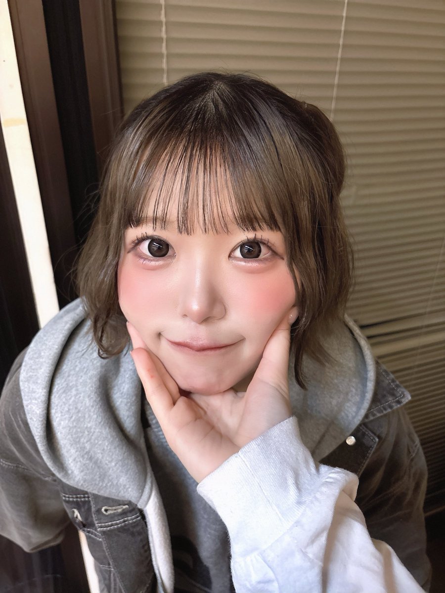 aina_colorful_'s tweet photo. うそみたいな写真 https://t.co/9S7o0YkCBp