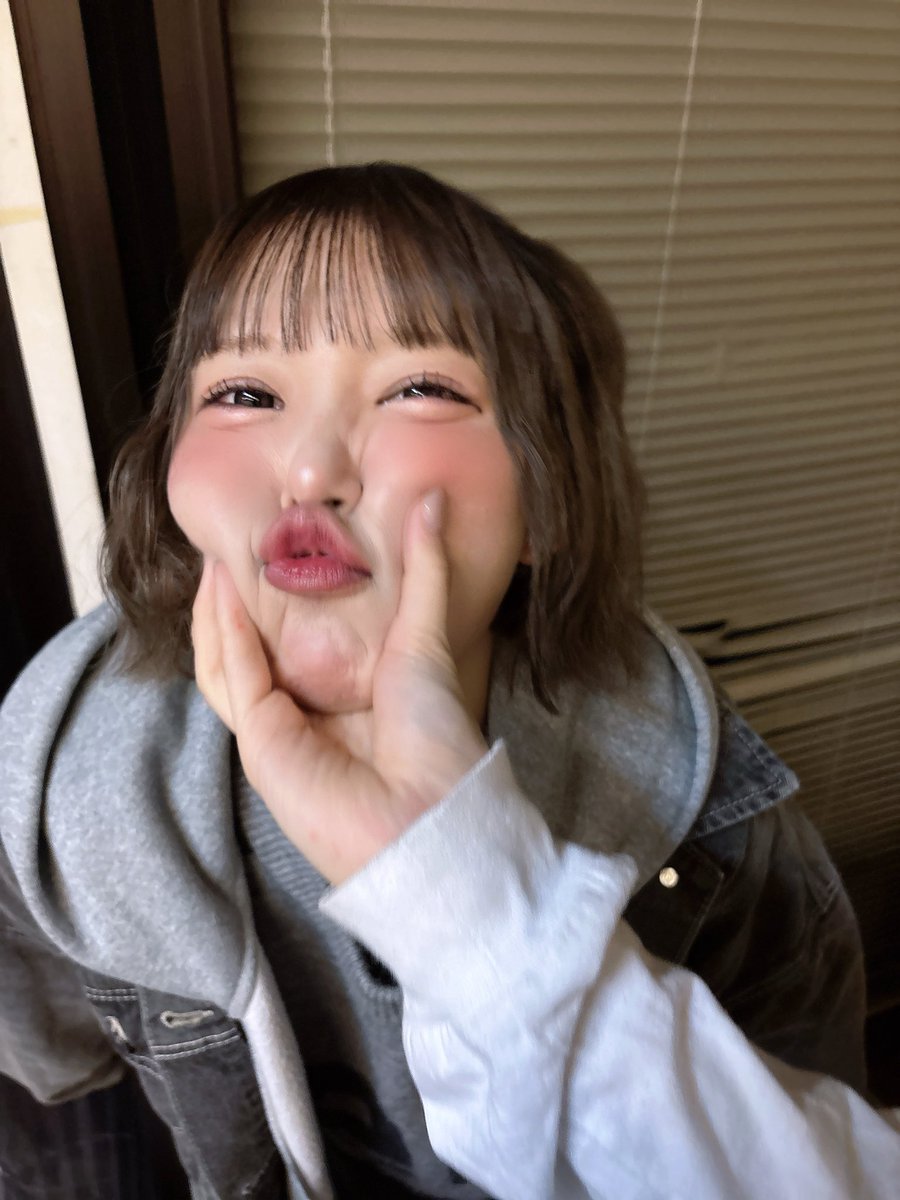 aina_colorful_'s tweet photo. うそみたいな写真 https://t.co/9S7o0YkCBp