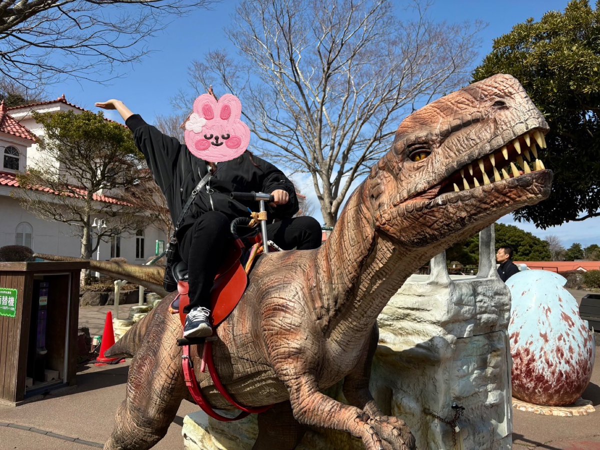 mo_san38's tweet photo. 彼氏と誕生日が2日違いだったから、お祝いで彼氏と熱海旅行してきた🚗すごく楽しかったから、次の日の仕事がめんどくさかったぁ😑笑 https://t.co/qJdxpufkFo