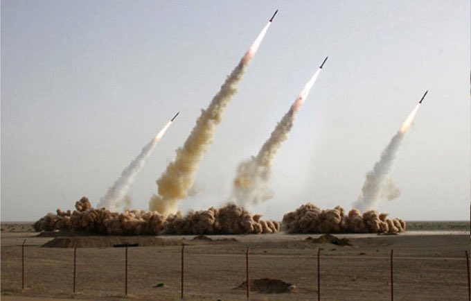 defense_civil25's tweet photo. 🚨Update: Irans IRGC says it will intensify attacks starting tonight, doubling the use of ultra heavy and strategic missiles!

– Fars news https://t.co/yXNOtaqebH