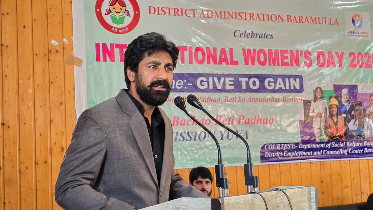 Deputy Commissioner Baramulla tweet media