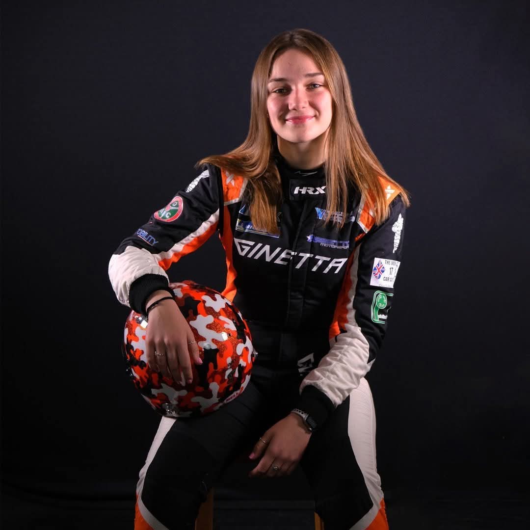 TheHardCompound's tweet image. 1/2

On International Women's Day @AllianceRaceUK's Wera Academy announce an all-female 4-car entry into the @MINIChallengeUK Trophy.

@LionaTheobald, Lexie Powell, and Ellena &amp;amp; Beanie Reece will take the wheel for the new season,...

#InternationalWomensDay #mini #alliance #btcc