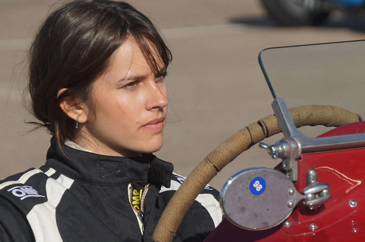TheHardCompound's tweet image. 1/2

On International Women's Day @AllianceRaceUK's Wera Academy announce an all-female 4-car entry into the @MINIChallengeUK Trophy.

@LionaTheobald, Lexie Powell, and Ellena &amp;amp; Beanie Reece will take the wheel for the new season,...

#InternationalWomensDay #mini #alliance #btcc