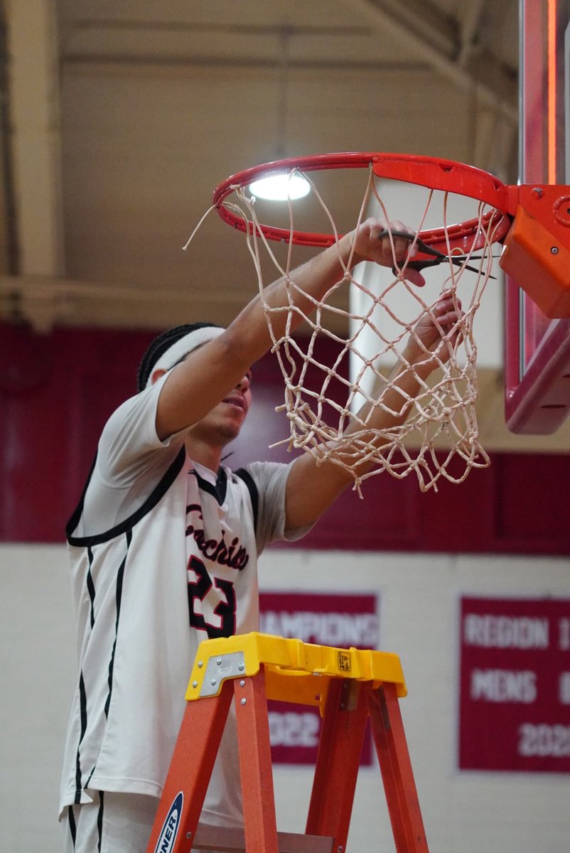 Eastwood Basketball tweet media