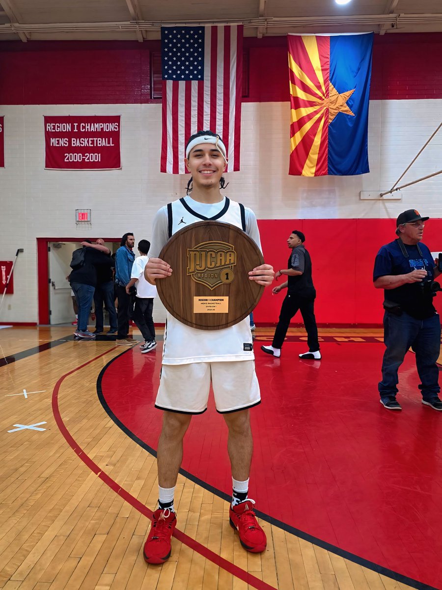 Eastwood Basketball tweet media