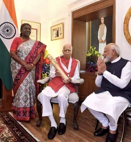 Kirti Azad tweet media