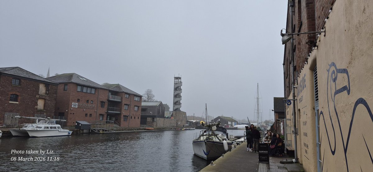 lizabe86169030's tweet image. Where the fog isn't so bad. #Exeter #ExeterQuay #ExeterCustomHouse #IscaPhotographicExhibition