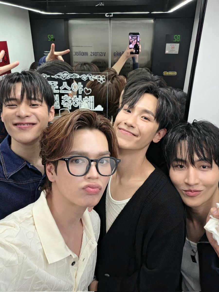 Markjrtn's tweet photo. จมอป พร้อมดูละค้าบบบ

#MyRomanceScammerEP6 https://t.co/J7PBM0TfWJ