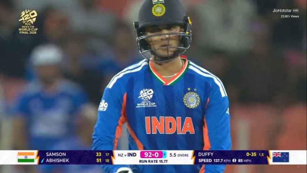 CricketopiaCom's tweet photo. 92 in power play. What will be the score at the end of 20 overs? https://t.co/oqtrDirNyi