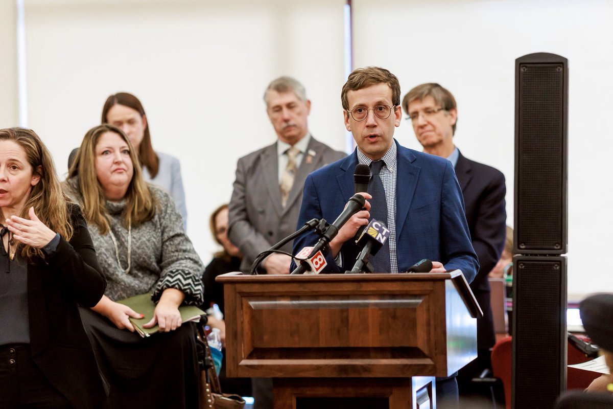 Matt Lesser tweet media