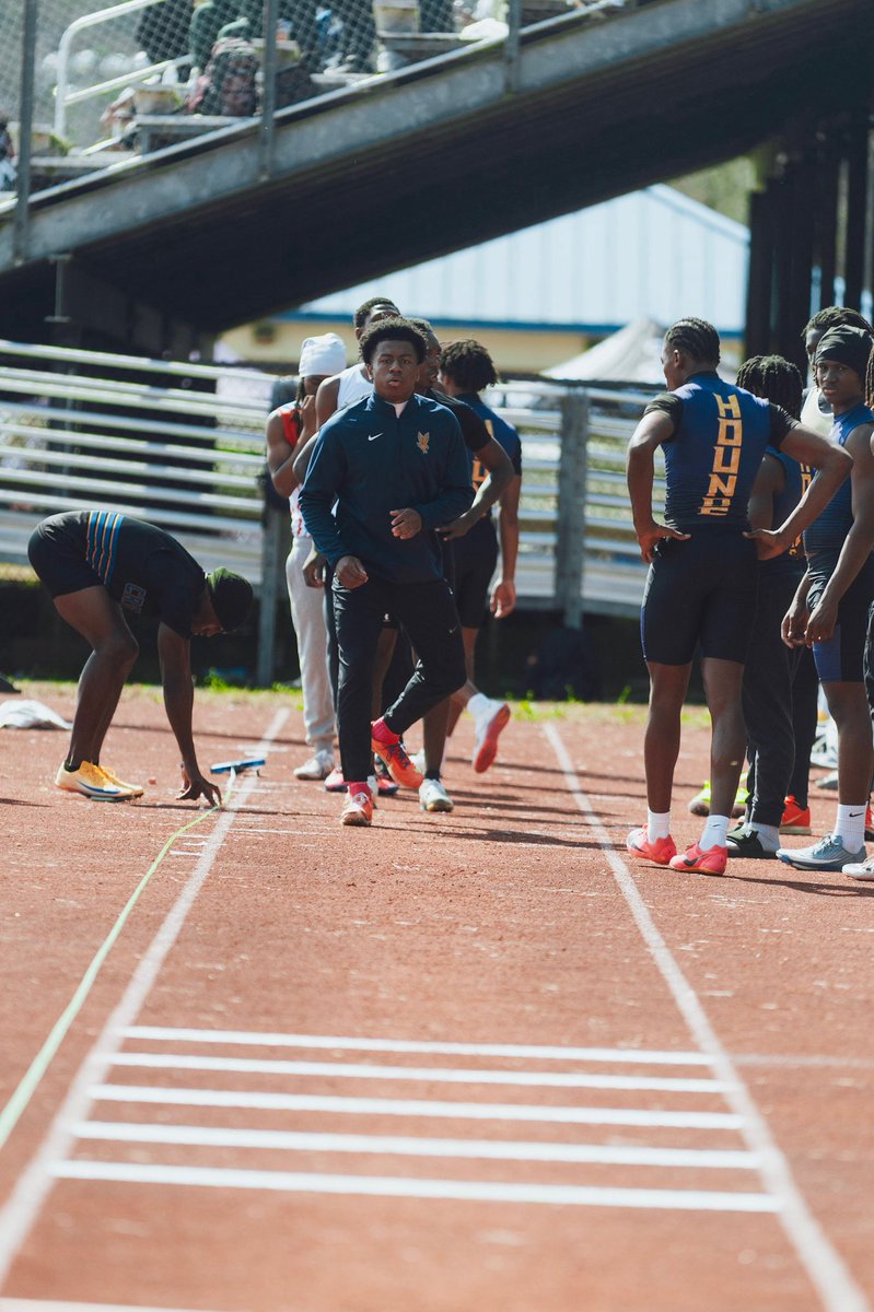 Elhstfxc tweet media