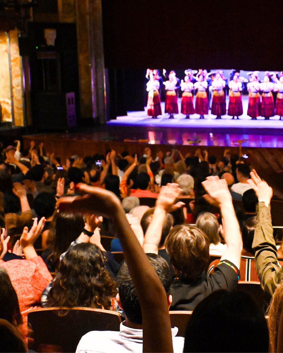 Ballet de Amalia Hdz tweet media