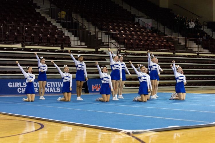 Amy Conway tweet media