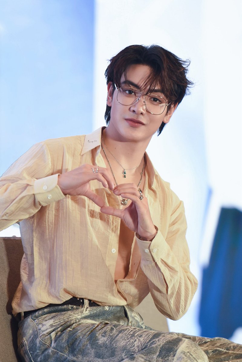 ReCapJoy ̆̈ tweet media