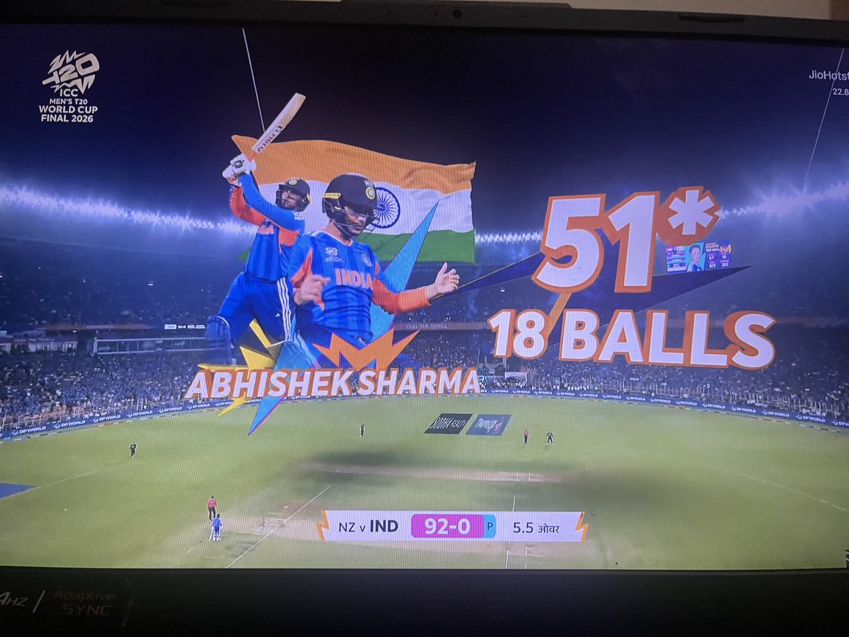 Random Update tweet media