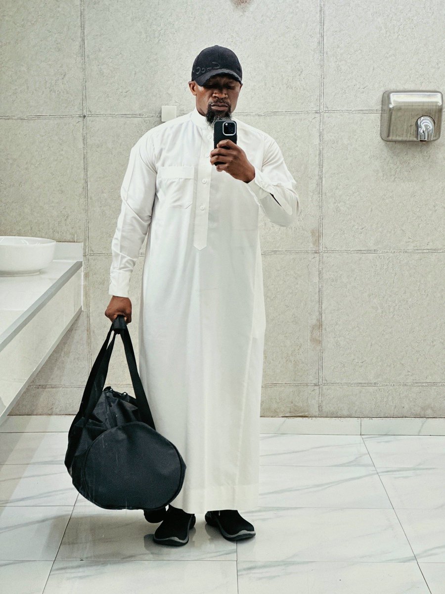 Mustafa5Jr's tweet photo. #SundayMood🤍🖤🔂 https://t.co/Jsr3okxsQ9