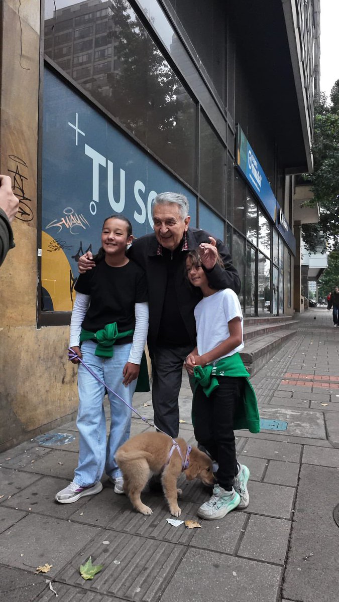 Lucho Garzón tweet media