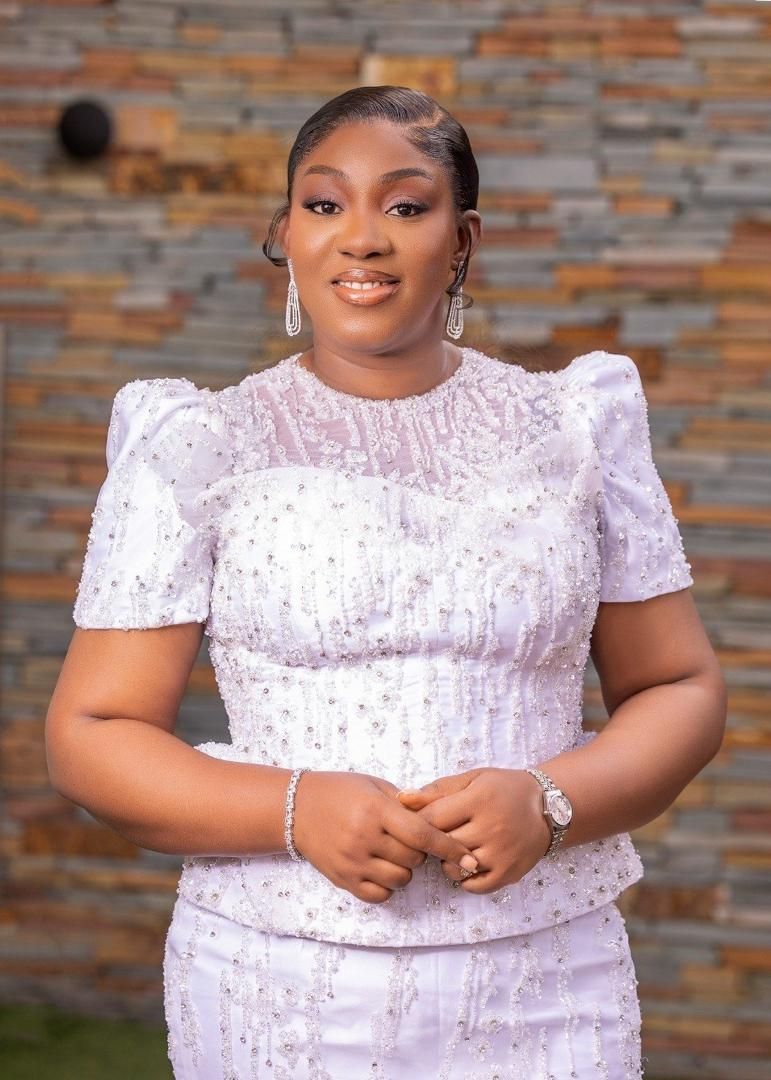 Lady Mercy Agyemang - Elvis tweet media