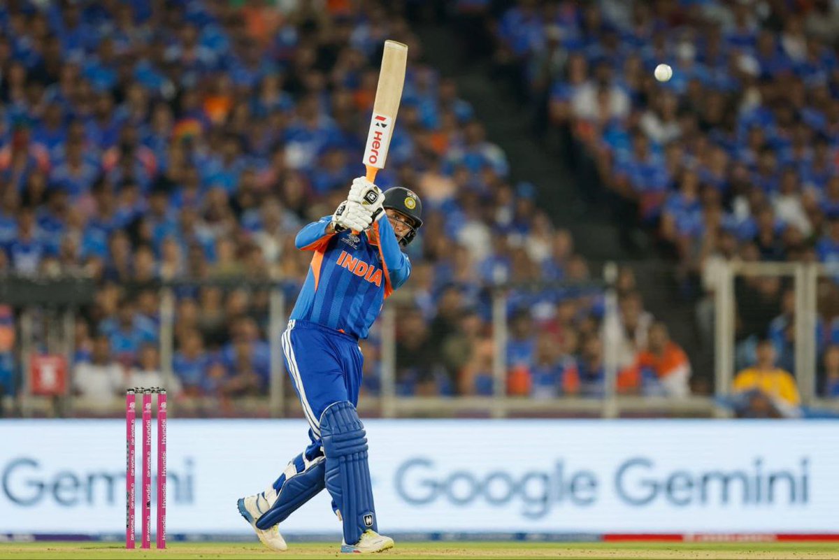 FIFTY FOR ABHISHEK SHARMA 🇮🇳

In a T20 World Cup final, Abhishek Sharma has arrived, fifty from just 18 balls, he is making it big, What a mad man, A knock for the ages.

#INDvNZ #T20WorldCup2026final 
#IndiaVsNewZealand