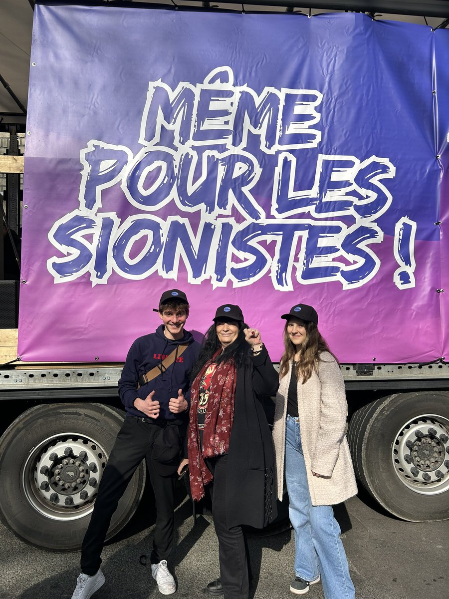 loth_maxime's tweet photo. On est là !! Malgré les menaces et les intimidations on va marcher !

Même si LFI ne veut pas, nous on est là ! 

@nous_vivrons 
#8mars https://t.co/6aMcSLM9hb