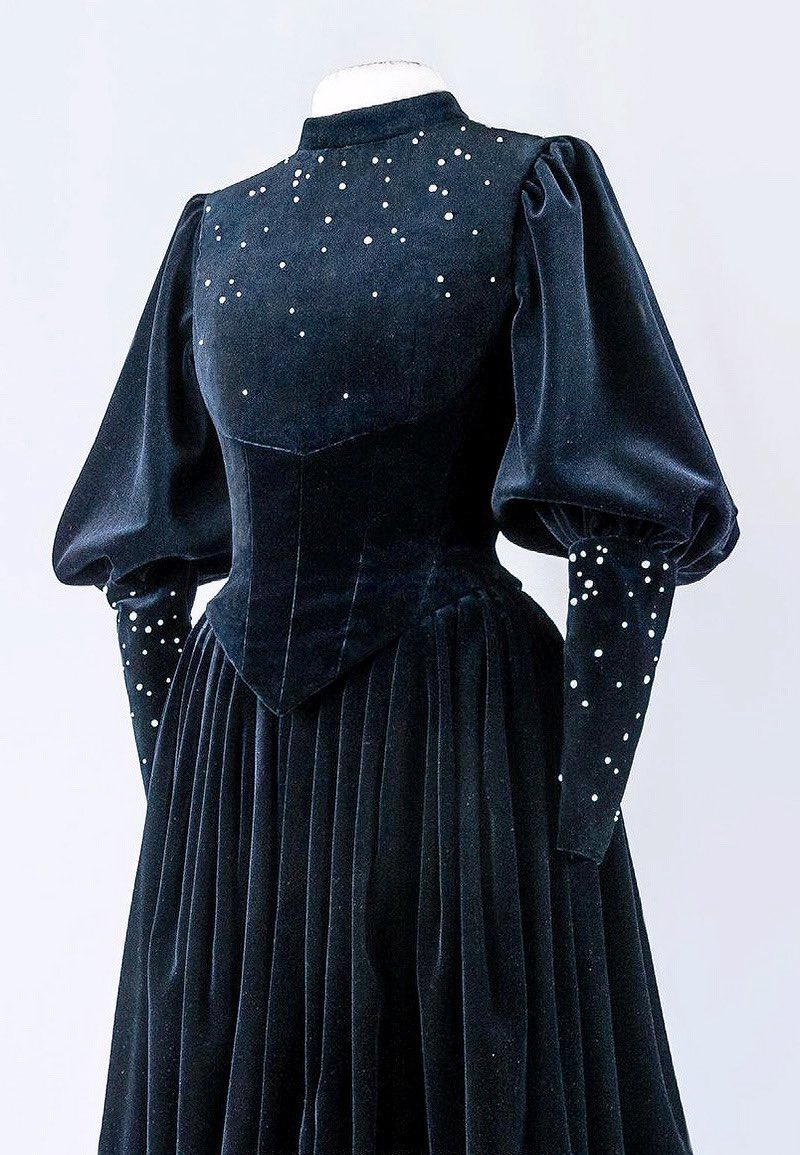 “The Moon &amp; The Stars” dress by Frieda Leopold