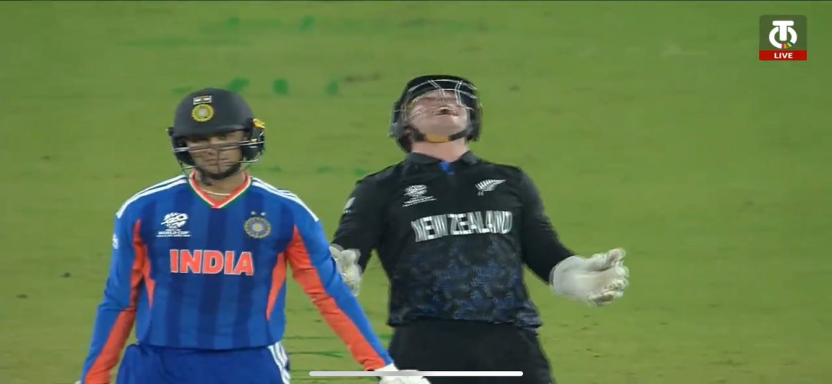 Abhishek gone ..
What an inning from abhishek , set India on right track 
52 out 
#INDvsNZ #IndiaVsNewZealand #T20WorldCup2026final
