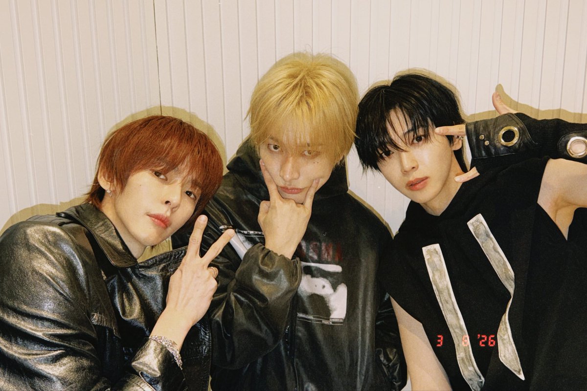 QQQ_project's tweet photo. 되는 주식 QQQ🔥(*REAL 주식 아님)
아직도 안 한 사람 있나요? 
늦지 않았으니 QQQ 하세요👏🏻❤️

#QQQ #KB #JISUNG #NINE https://t.co/a4g7BwUaKe