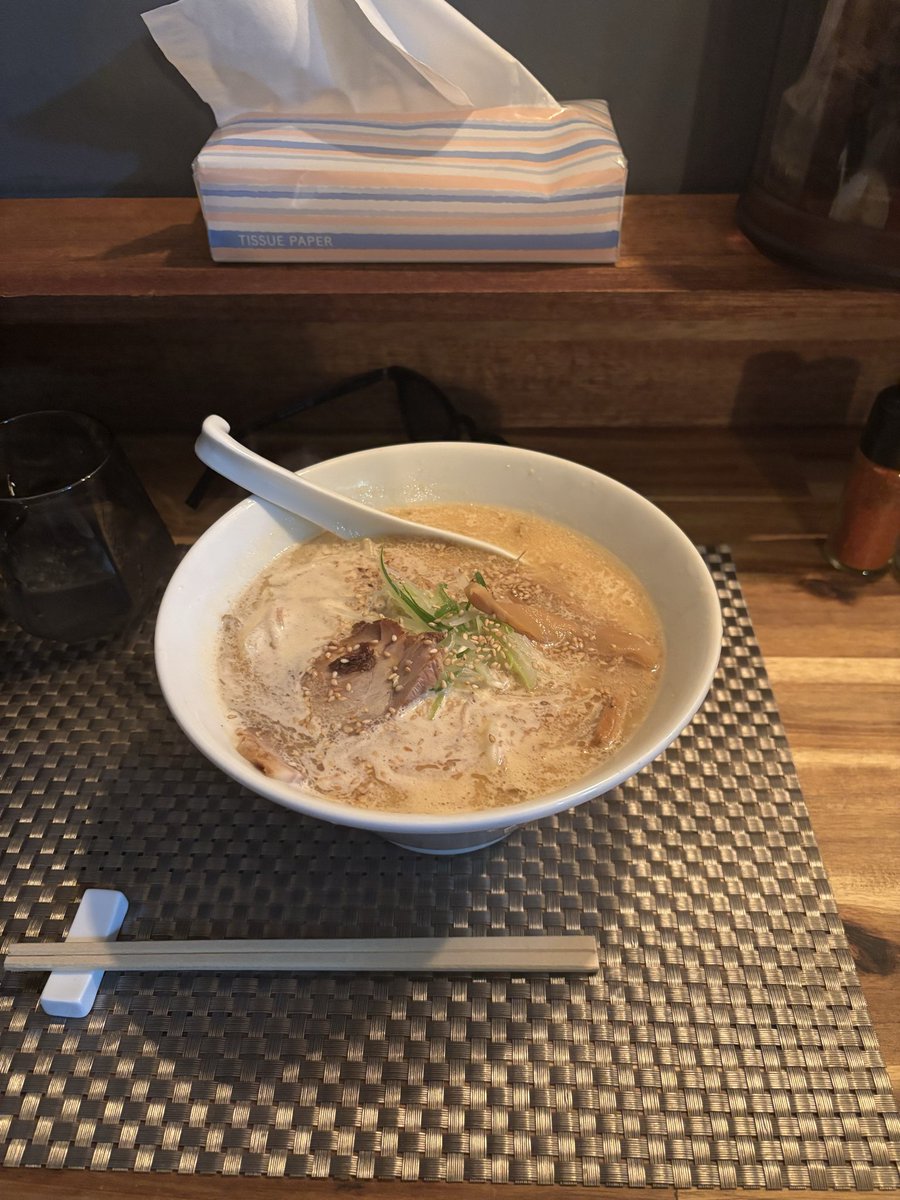 ひでっち23 tweet media