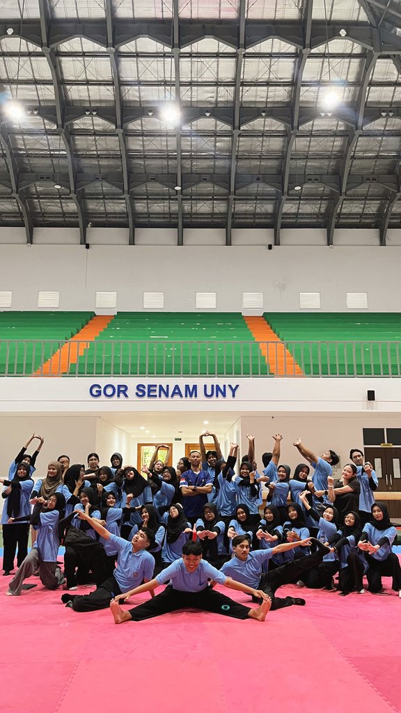 ২ 𝗇ies²⁵ ֶָ֢ tweet media