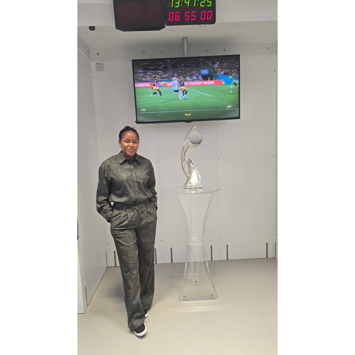 FLIRSH FLAVIA OKETCHO tweet media